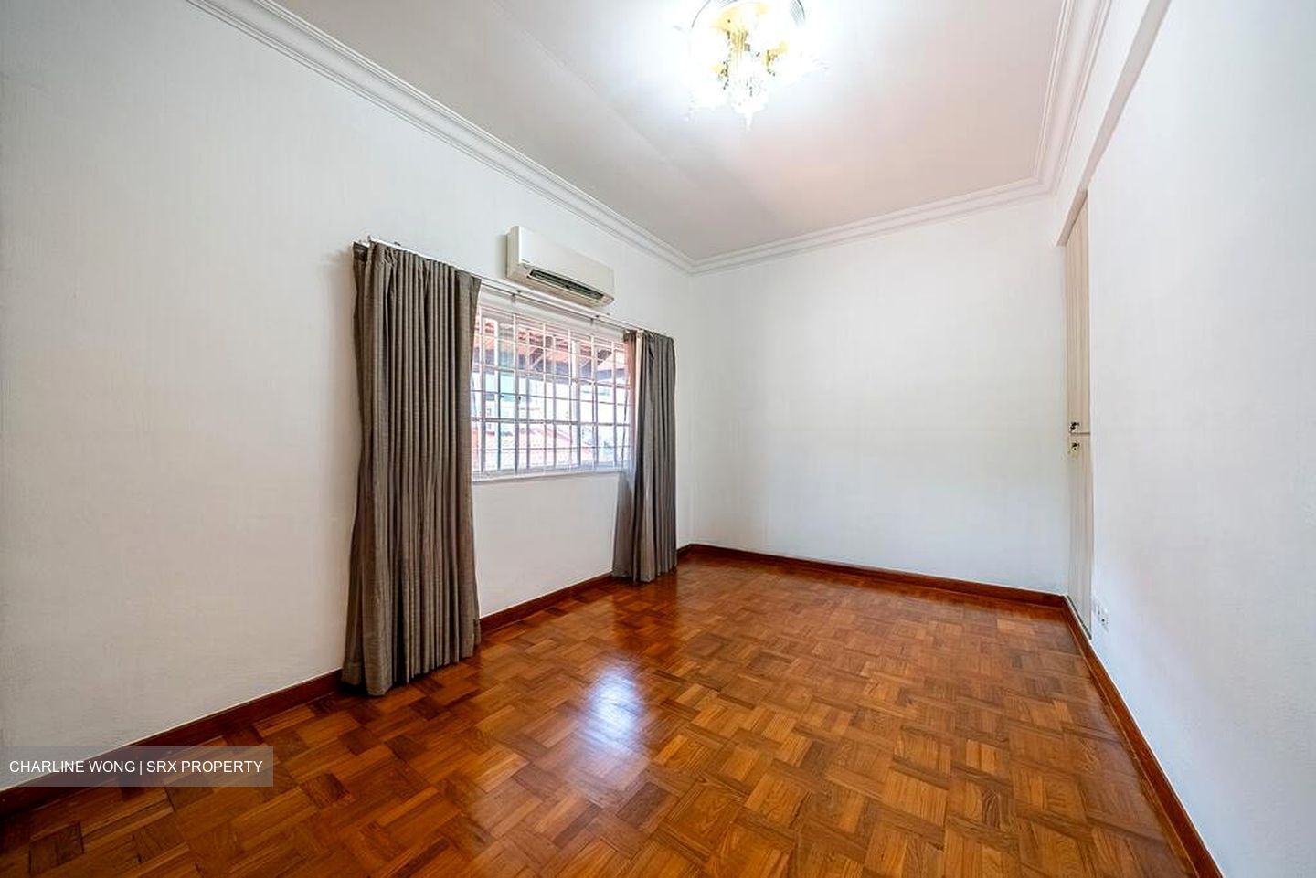 Regent Villas (D10), Terrace #496703651